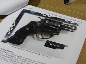 Arma calibre 38 usada no crime