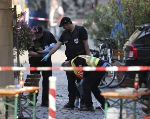 Atentado a bomba na Alemanha deixa um morto e 12 feridos