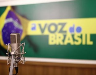 Resultado de imagem para Nova Voz do Brasil estreia na próxima segunda-feira